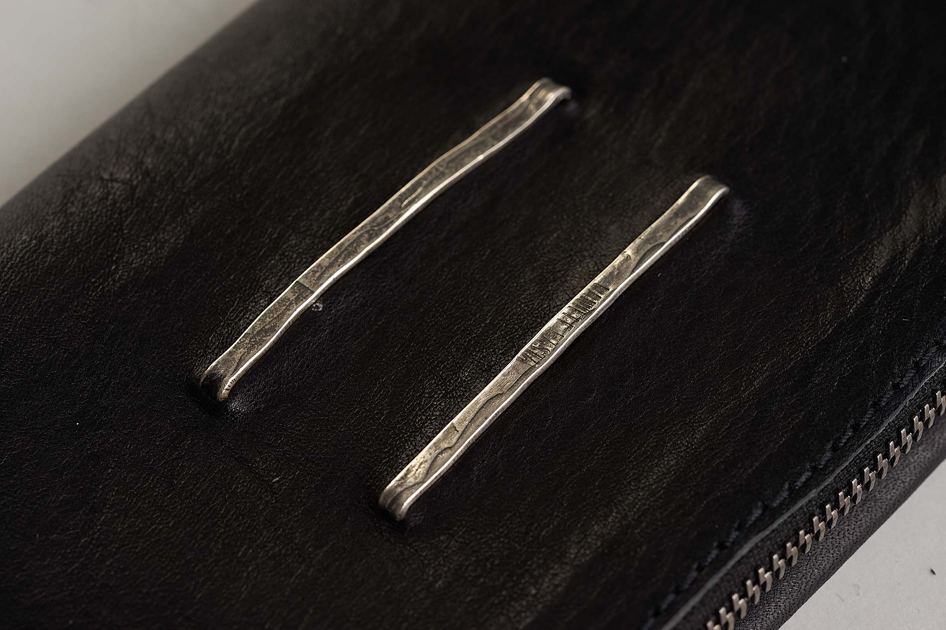 daniele basta leather and silver bags - DETAIL 2